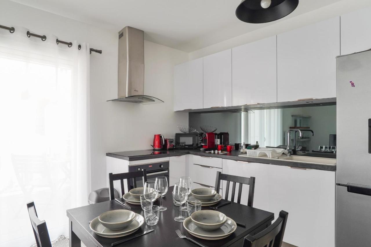 Appartement Des Tours - Welkeys La Rochelle  Buitenkant foto